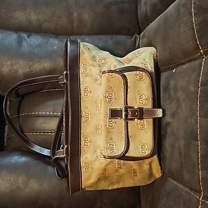 Dooney&Bourke donegal collection large shoulder  bag